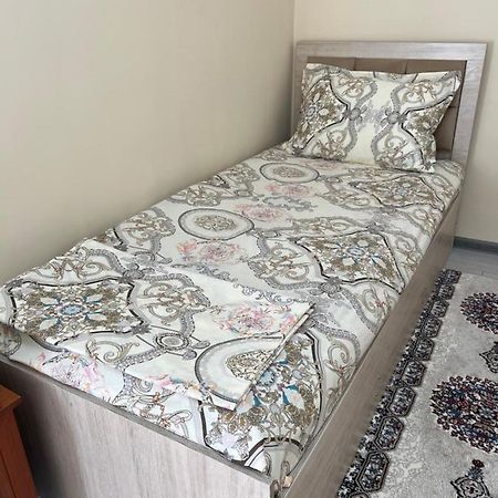 In Center Of Bukhara Family Guest House Mirg'Iyos Экстерьер фото