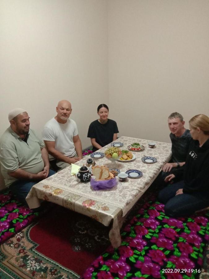In Center Of Bukhara Family Guest House Mirg'Iyos Экстерьер фото